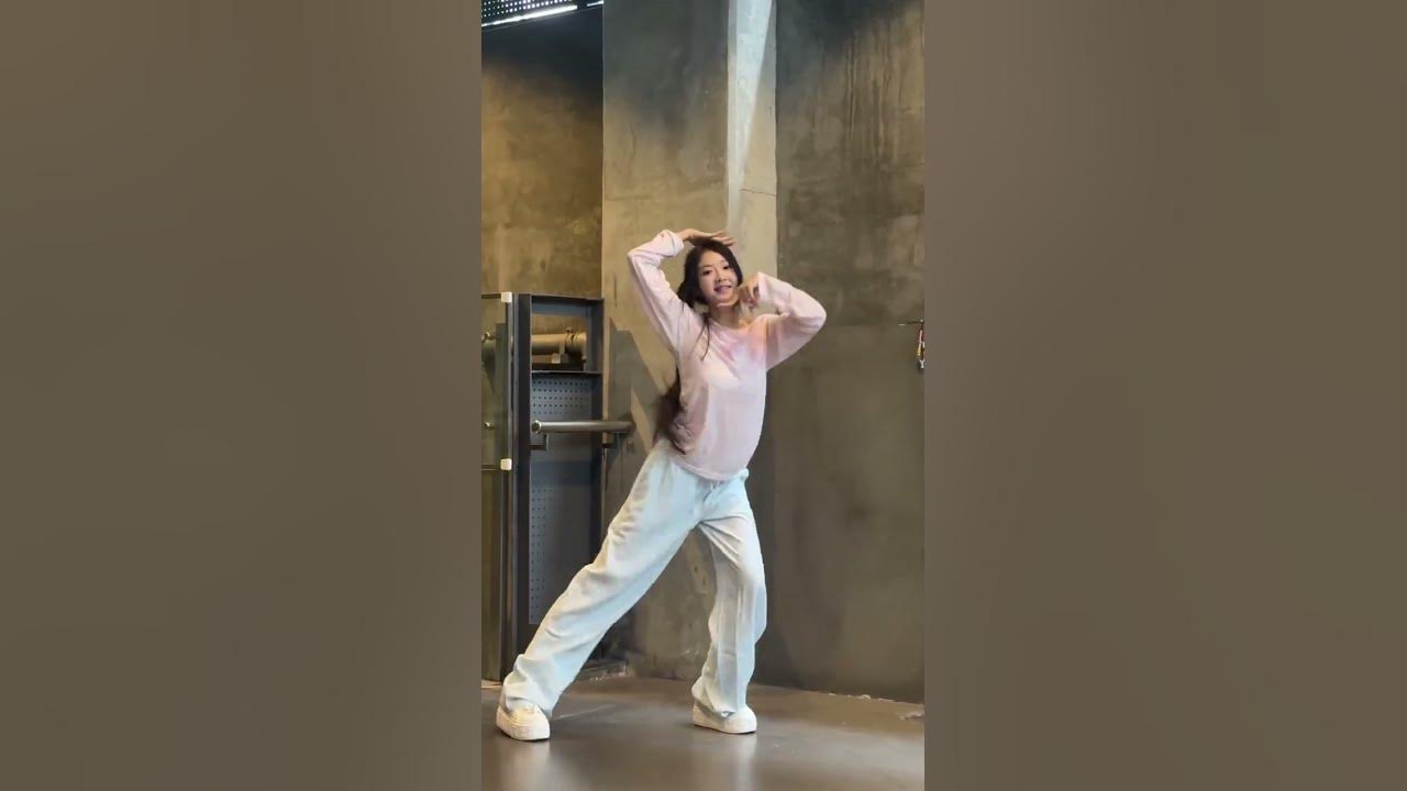 jellyous (Feat. Sophie Powers) / ILLIT, Sophie Powers #dance cover
