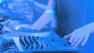 04/17 - Pe deal, in vai (LIVE) (Subcarpati & Band@Arenele Romane) (01/12/14)