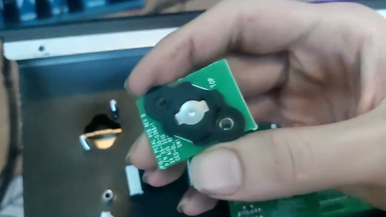 LINE6 POD HD300 and X3 Live (Pod series) Footswitch/Toeswitch FIX and Power switch mod