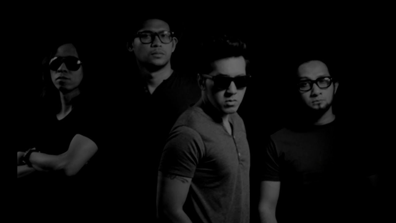 NAIF Jikalau Lyrics and Chord - YouTube