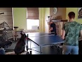 Petite partie de ping-pong en confinement.