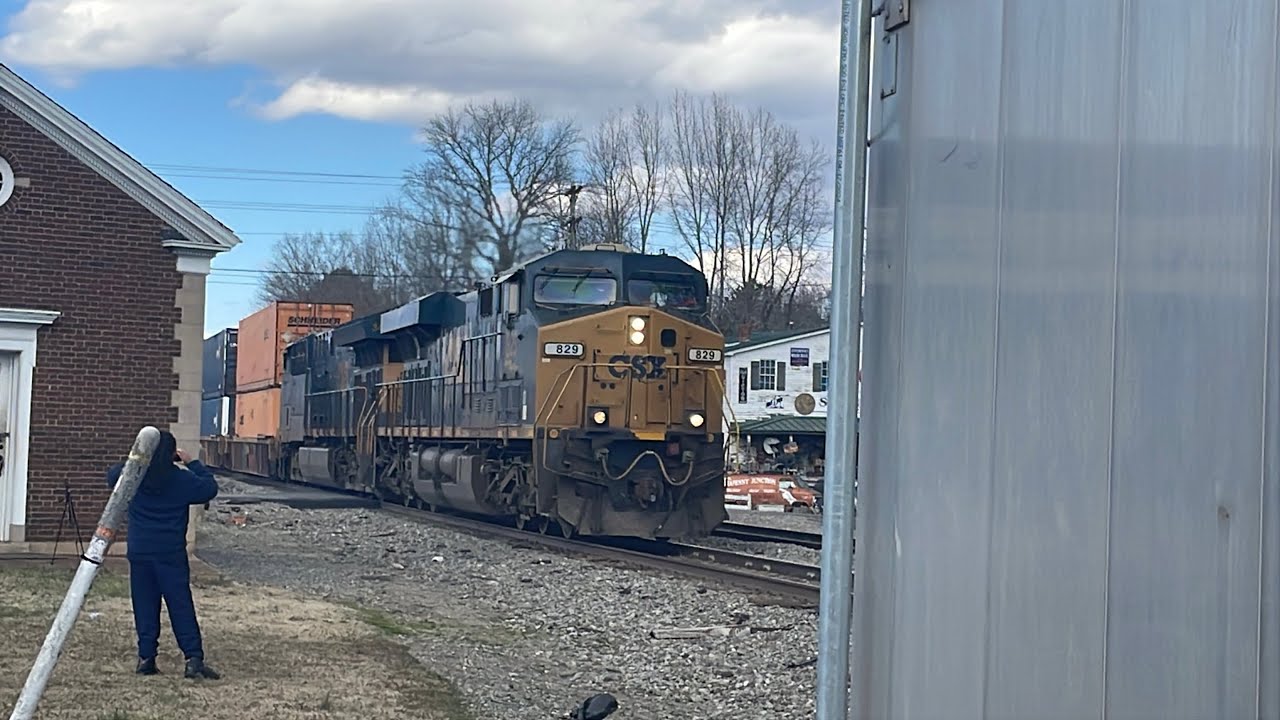 Railfanning at doswell with 