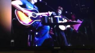 Rick Springfield & John Waite sing "Happy Birthday" from No