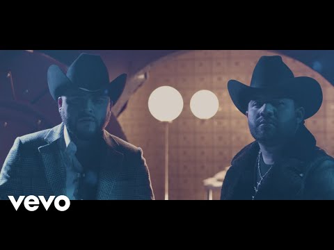 Gerardo Ortiz, Luis R Conriquez - Andamos Recio