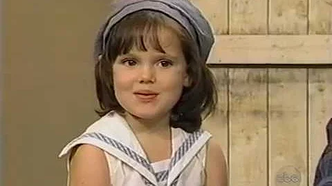 Brittany Ashton Holmes interviews 1994.Age 5.