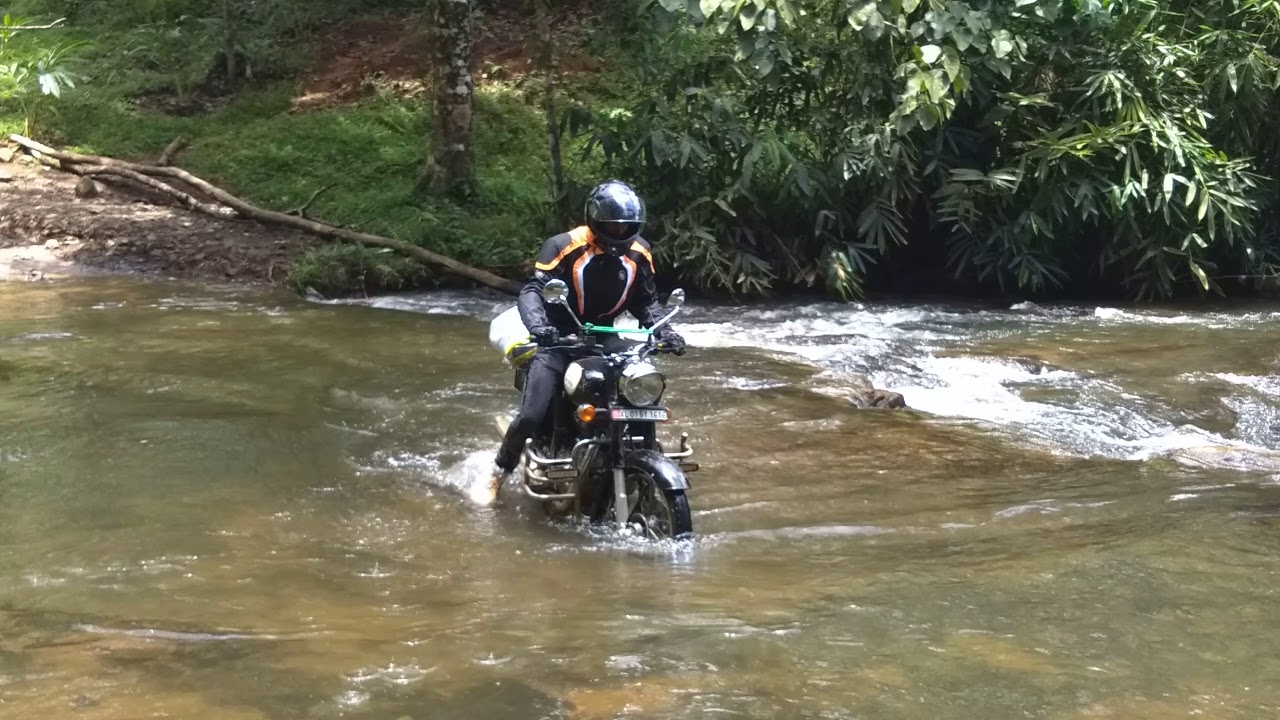 | Uluppuni | Royal Enfield | River Crossing | Off-road Adventure |