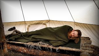 Life of a Woodsman - Grass Mattress