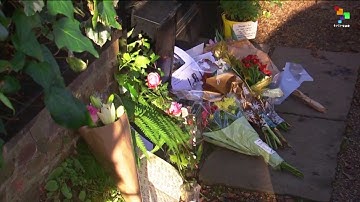 Fans Pay Tribute to George Michael