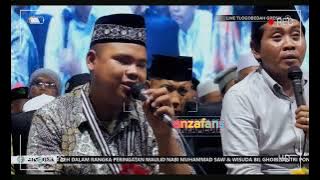 kh anwar zahid sampai menagis mendengar lantunan ayat2 al-qur'an yg di bawakan  seorang tuna netra