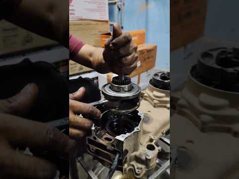 honda Dio bs3 mein Crank repair 👨🔧💫 &-#shorts #short #trending #youtube #video #honda#dumka #crank