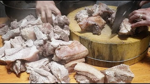 成都大叔做拿手回鍋肉，開麵館一天賣7千元！一周只賣5天顧客不斷 - 天天要聞