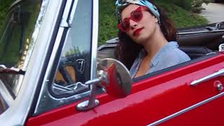 Lola Langusta Takes Us For A Ride