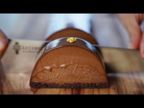 Video: Chocolate Cake Na May Mga Hazelnut