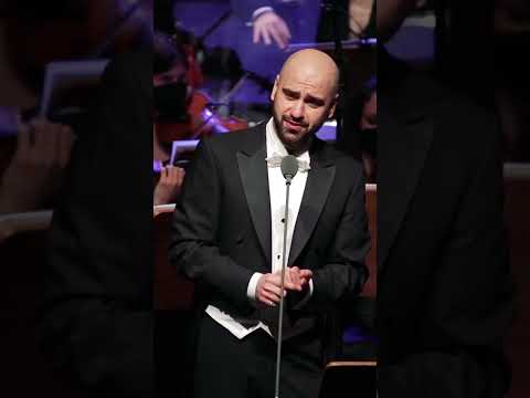 Yalgızam'ı hiç böyle
