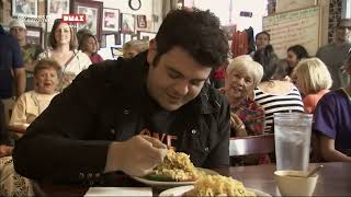 Don Juan Taco Challenge: Adam contro una montagna di taco | Man vs Food