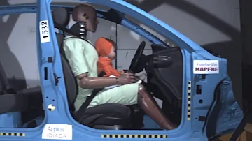 ¿Hay que desconectar el airbag cuando el niño va delante?
