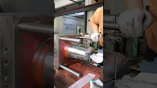 The process of mold assembly #Custommold #mold #moldmaking #chinesefactory #dailywork #moldfactory