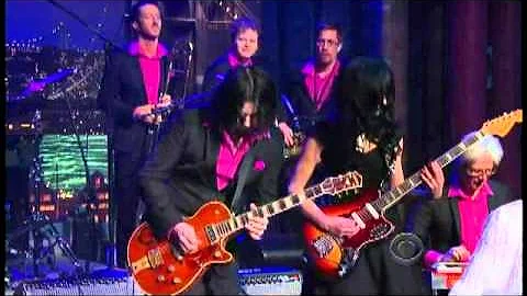 Wanda Jackson w/Jack White - "Shakin' All Over" 1/...