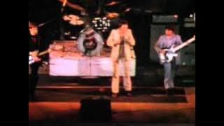 Dr Feelgood - Live At Southend Kursaal (15 minutes of magic in the 4 songs)
