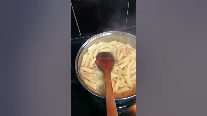 White sauce chicken pasta