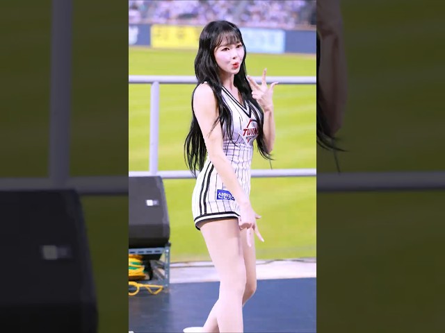 ????차차 야-호????"러브어택" 리센느3✨차영현 Cha Young-Hyun 車榮玹 치어리더 아웃송 직캠 fancam
