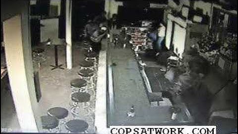 security guard takes out robbers - copsatwork.com