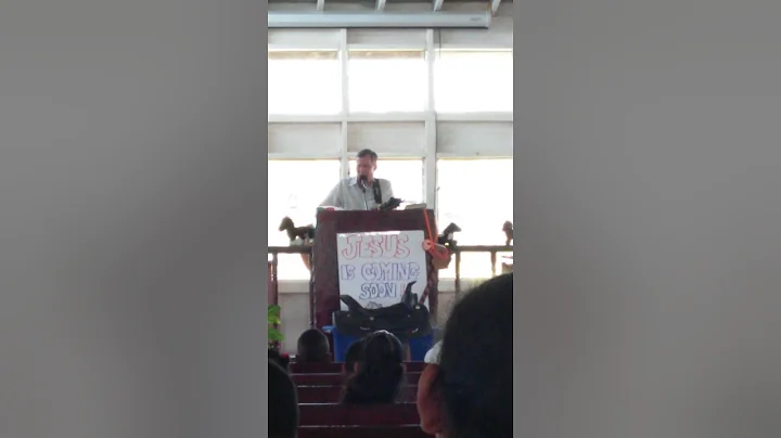 Brother Dean singing Psalm 20:7 @ the 2015 VBS in ...