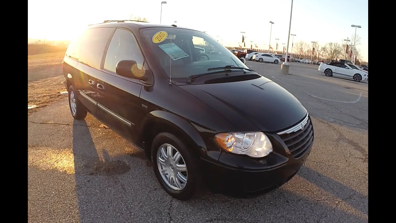 2007 Chrysler Town Country Touring Lwb Special Edition P9997a