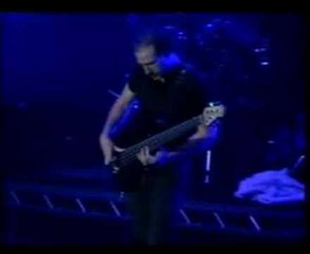 matt bissonette  fretless bass solo  WOW!