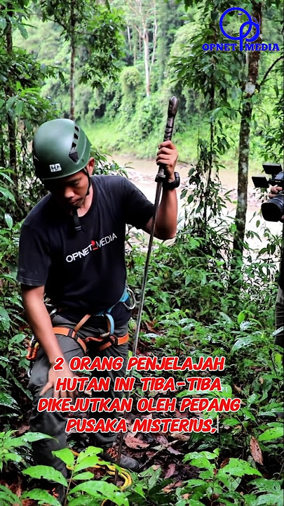 dua pemuda penjelajah hutan menemukan ped4ng pusaka Misterius. #shorts #fyp #trending #viral
