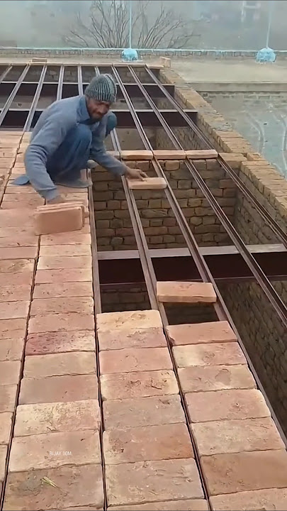 Download lagu People of Pakistan put bricks on their roofs #shorts #roof