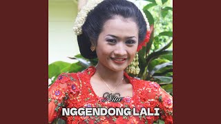 Nggendong Lali
