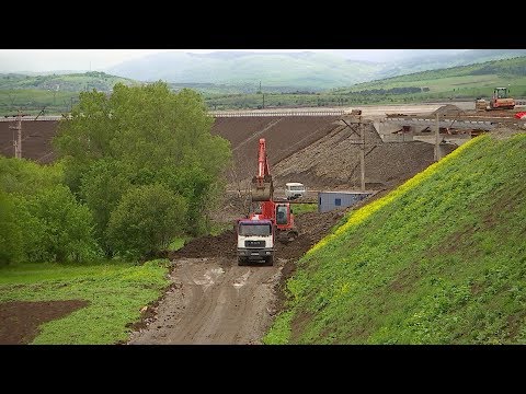 თბილისი - ბათუმის მაგისტრალი სოფელზე და მის საძოვრებზე გაივლის