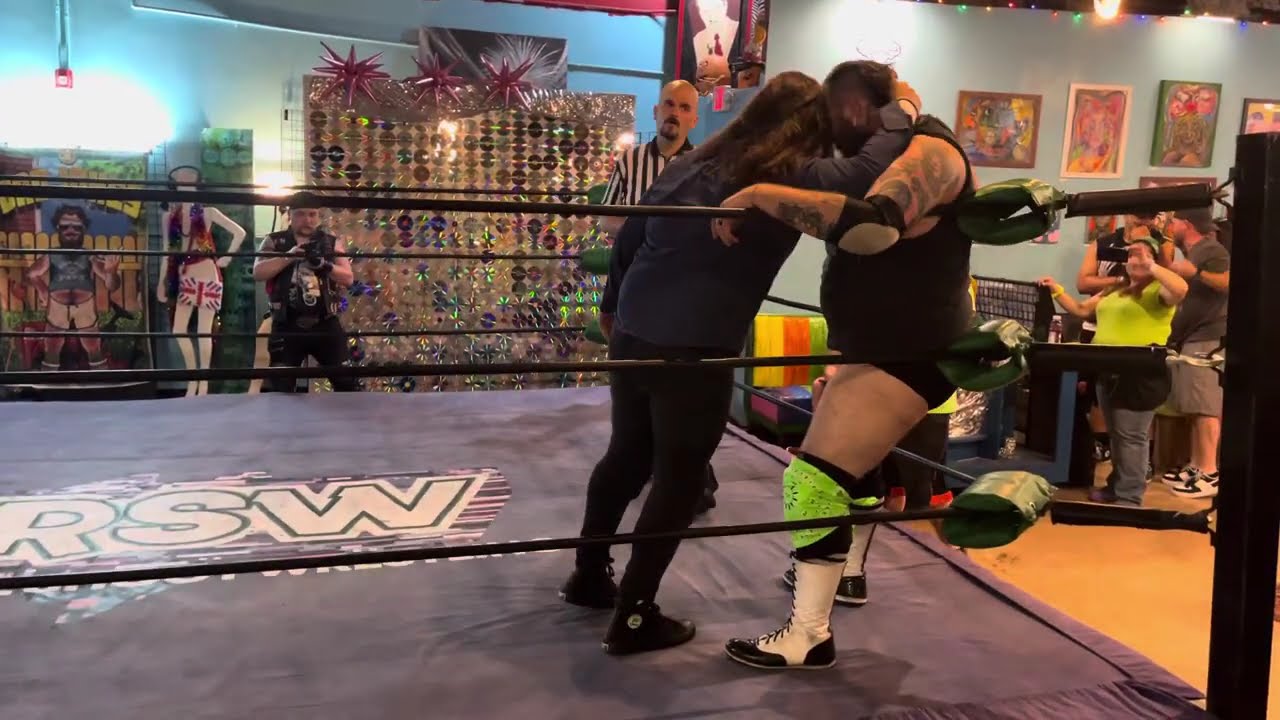 RSW Matthew Taylor vs. DD Vice clip at Fuzzfest 2024 in Morgantown,West Virginia 9/28/24