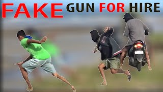 FAKE GUN FOR HIRE PRANK | Bilis nila tumakbo