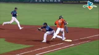 20130912 CPBL 猿VS獅 5上 林智平接的精采 傳的也精采 好球一個!