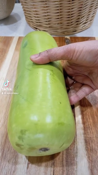 How To Cut Bottle Gourd Lauki Sabzi YouTube how-to-cut-bottle-gourd-lauki-sabzi-youtube