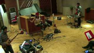 Yeasayer - Tightrope chords