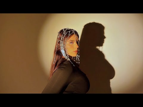 ALBI. - Bling (Official Visualiser)