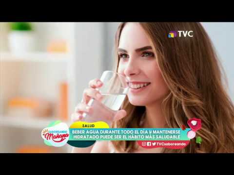 Video: 6 Beneficios de la ingesta de agua antes de acostarse