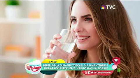 ¿Por qué hay que beber un vaso de agua antes de acostarse?