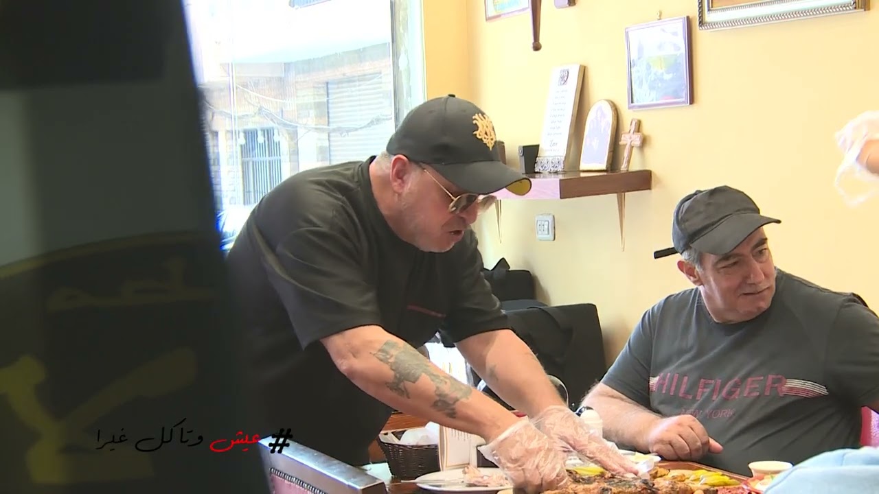 بين اللالا و الغنّوج طار الفرّوج