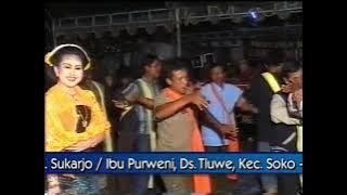 Tayub Wantika & Yahya Gandrung Ngesti Laras / MANCING PINGGIR KALI.