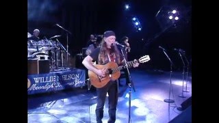 Video thumbnail of "Willie Nelson - Always on My Mind/To All the Girls I've Loved Before/I'll Fly Away (Farm Aid 94)"