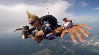 1643 Hassan Ibar Skydive at Chicagoland Skydiving Center 20180730 Klash Cody