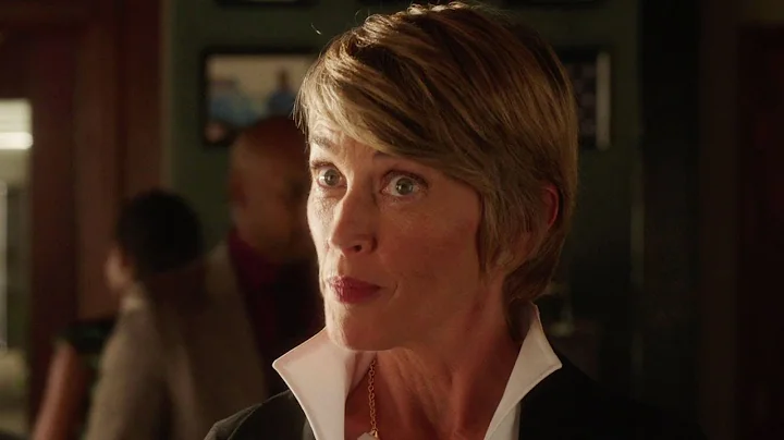 The Flash: Barry Meets Tina McGee