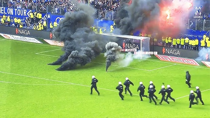 Sampdoria fans set off fireworks in huge celebrations after