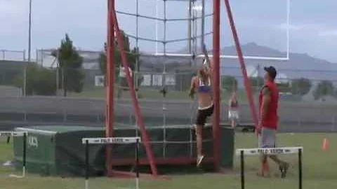 Obstacle Course racing Elizabeth Kohl World Champi...