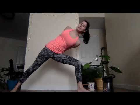 Vinyasa Yoga with Julia - 45 Minutes