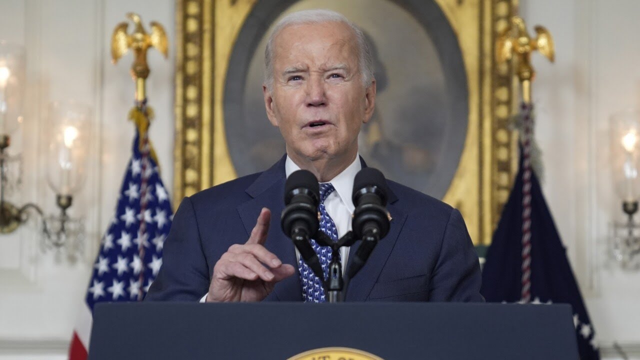 GOP to Invoke 25th Amendment: Special Counsel Sounds Alarm Over Biden's 'Mental Acuity'